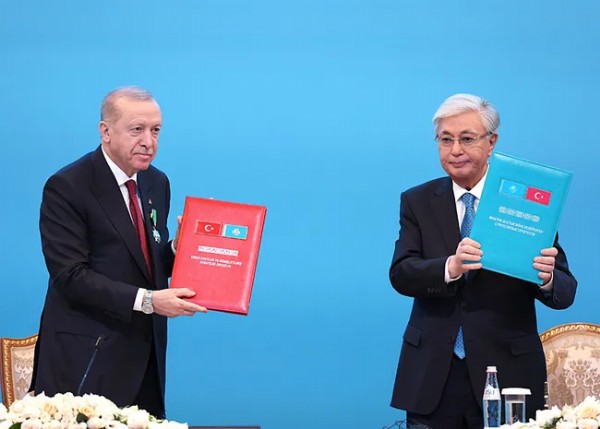 Cumhurbaşkanı Erdoğan'dan Ticaret Mesajı! 'Ticaret Hacmimiz 10 Milyar Dolara Yaklaştı'